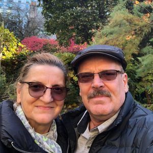 Meet your Posher, Fekete